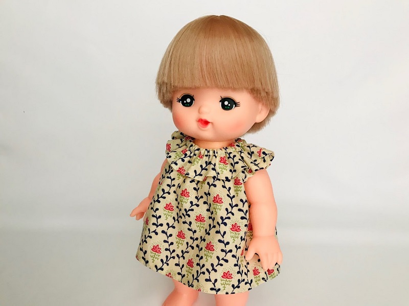 メルちゃん・ソランちゃんサイズ~フリル衿ワンピースの作り方と無料型紙