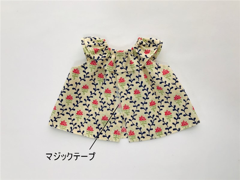 メルちゃん・ソランちゃんサイズ~フリル衿ワンピースの作り方と無料型紙