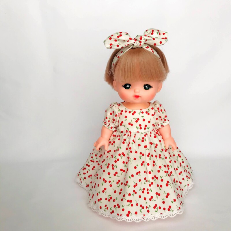 メルちゃん・ソランちゃんサイズ~パフスリーブドレスの作り方と無料型紙