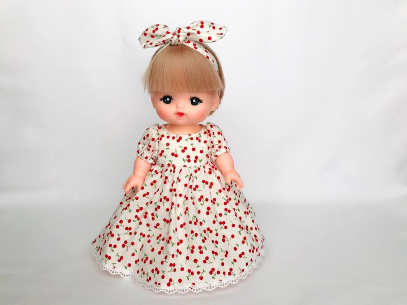 メルちゃん・ソランちゃんサイズ~パフスリーブドレスの作り方と無料型紙