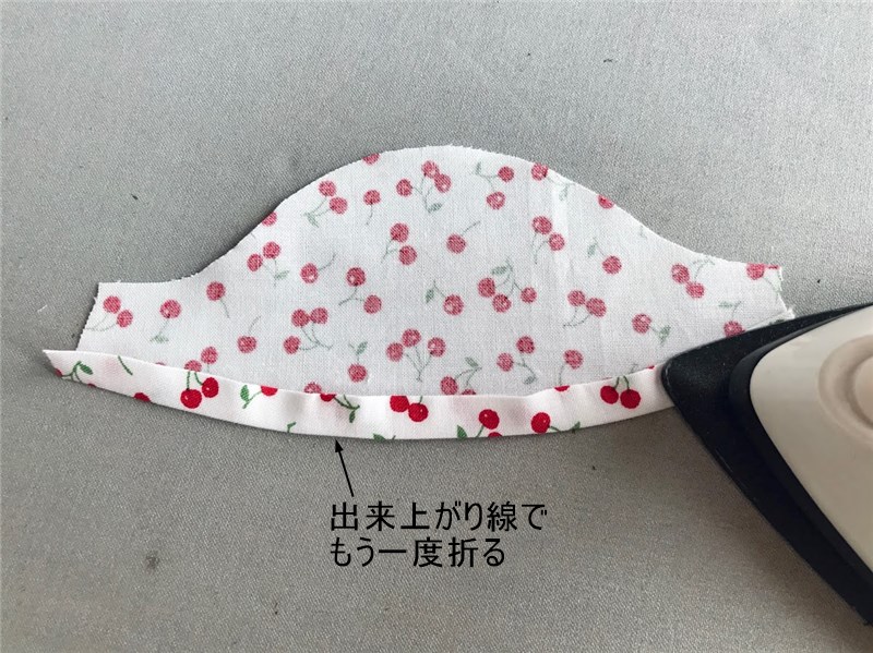 メルちゃん・ソランちゃんサイズ~パフスリーブドレスの作り方と無料型紙