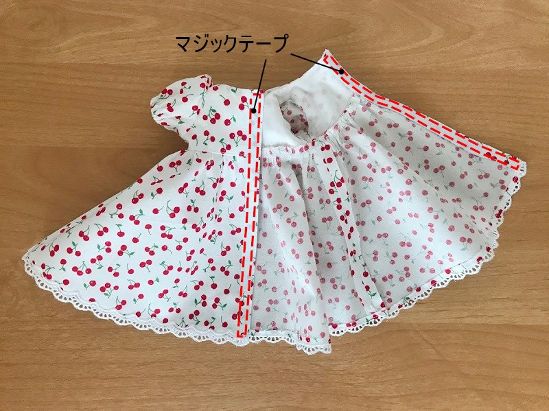 メルちゃん・ソランちゃんサイズ~パフスリーブドレスの作り方と無料型紙