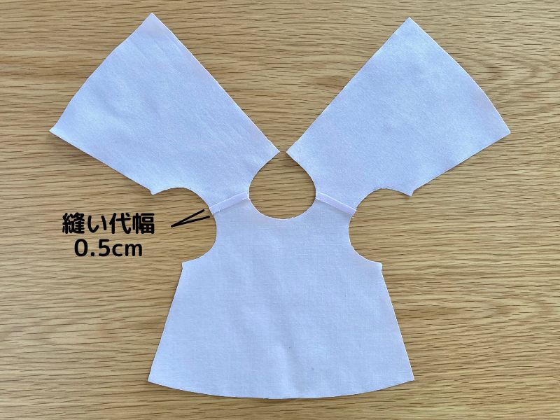 メルちゃん・ソランちゃんサイズ-Aライン長袖ワンピースの作り方と無料型紙