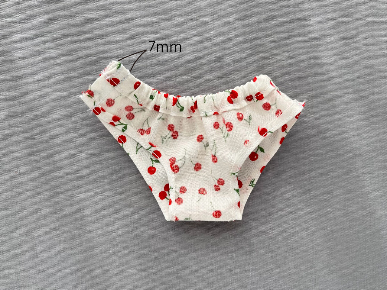 メルちゃん・ソランちゃんのパンツ(下着)の作り方と無料型紙 KL-23 underpants