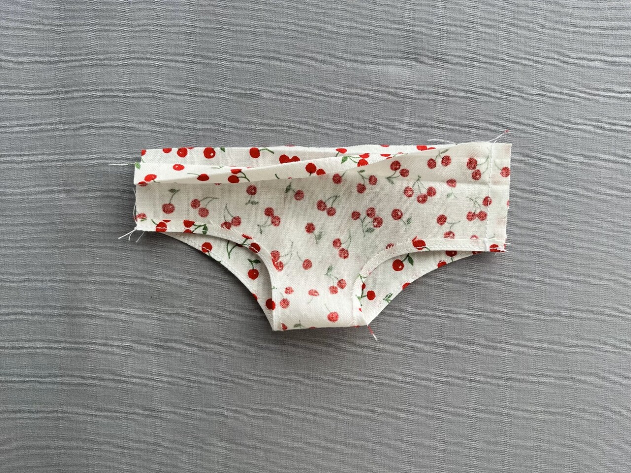 メルちゃん・ソランちゃんのパンツ(下着)の作り方と無料型紙 KL-23 underpants